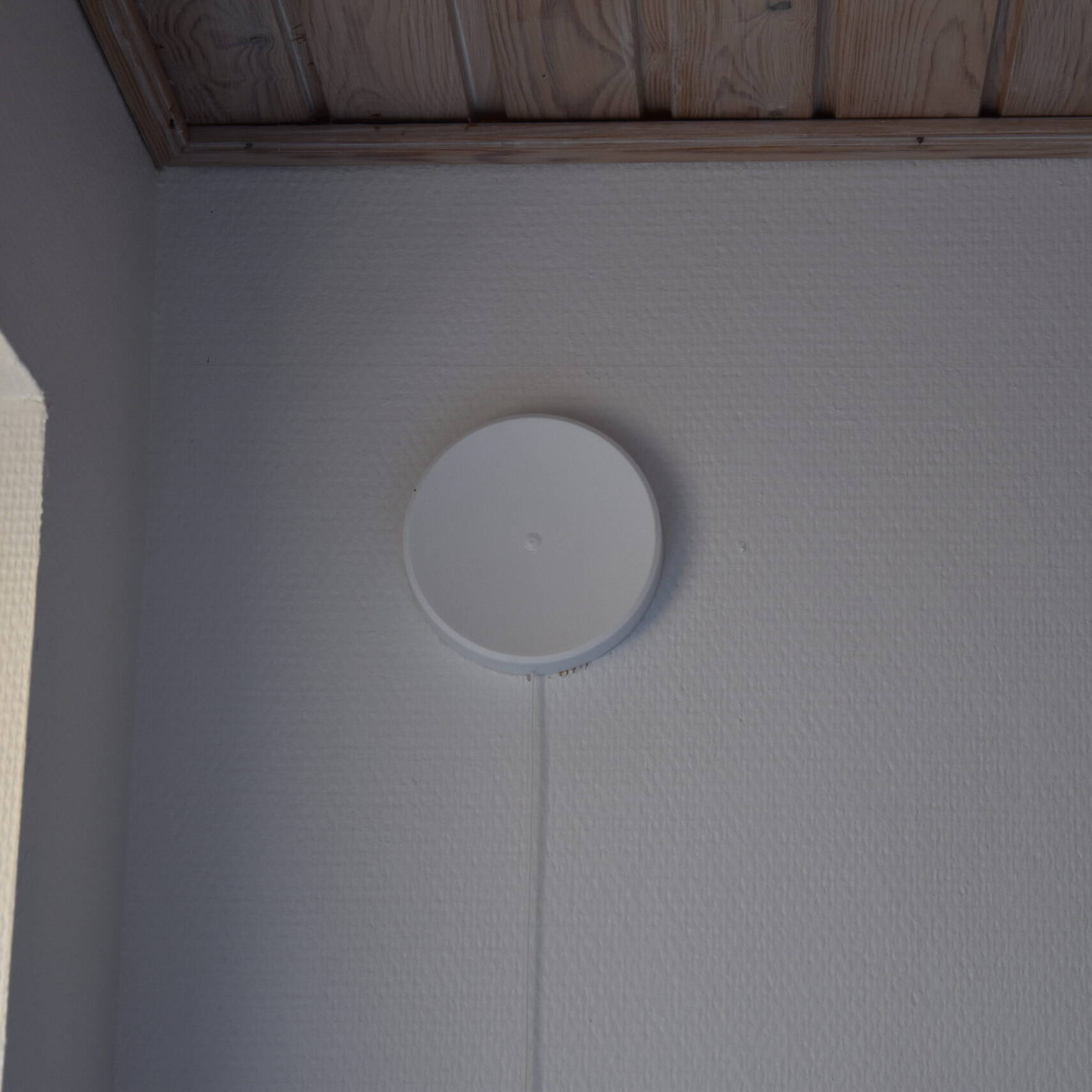 Indre del av en veggmontert teleskopventil