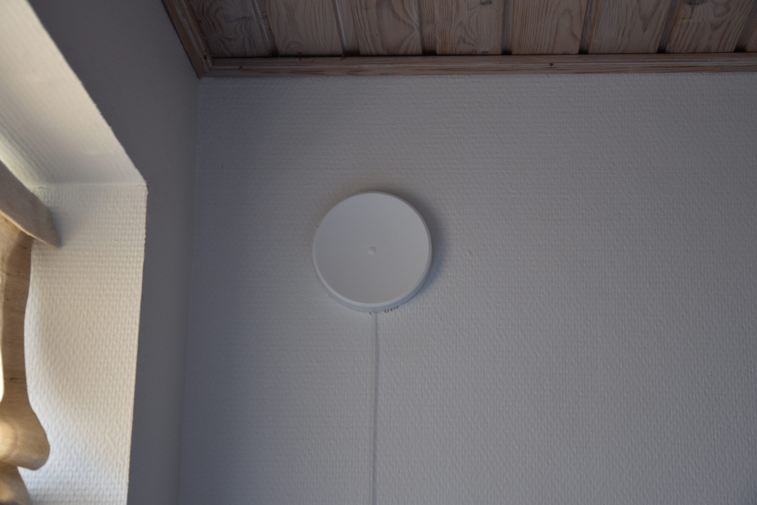 Indre del av en veggmontert teleskopventil